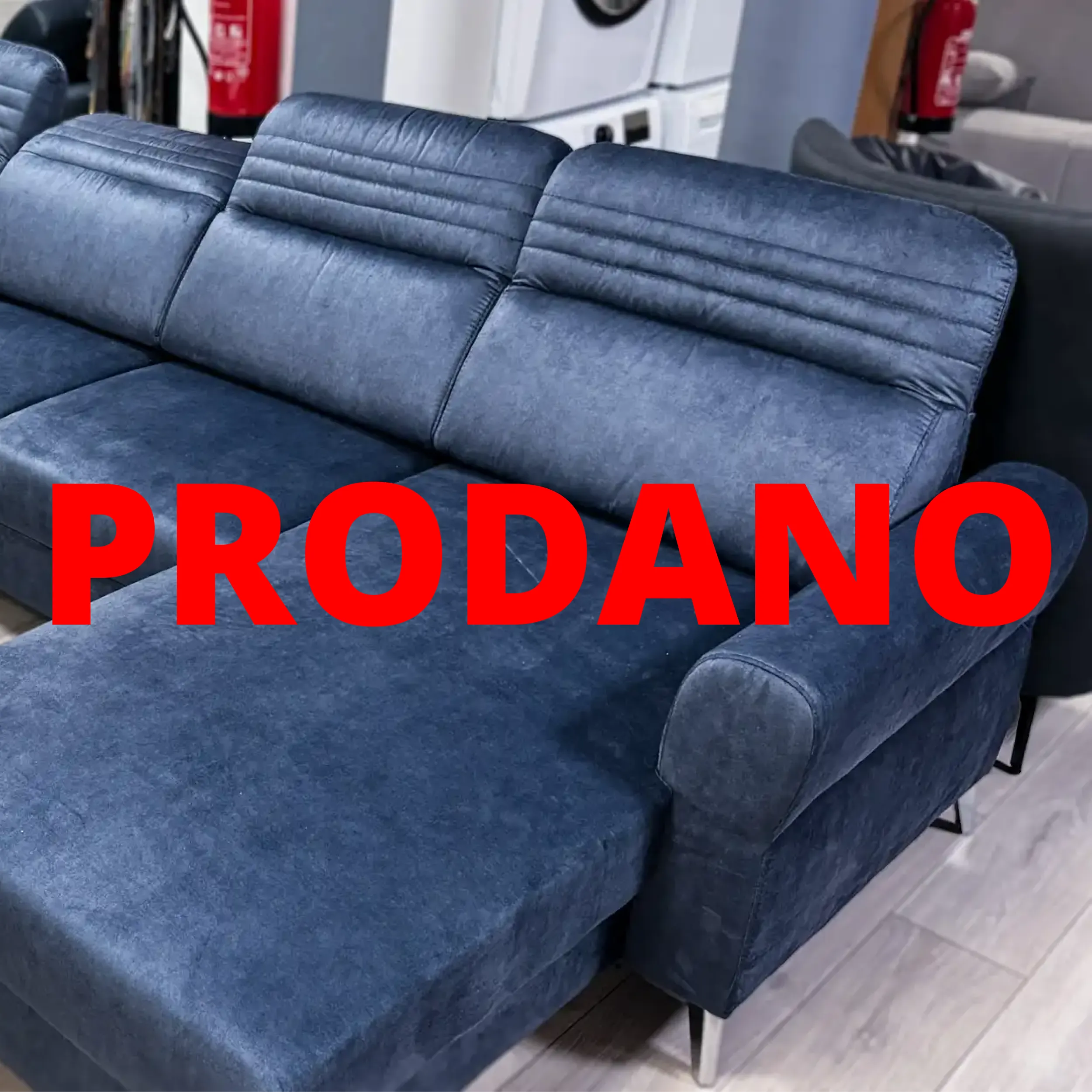 Eksponat: SEDEŽNA GARNITURA CALABRIA I